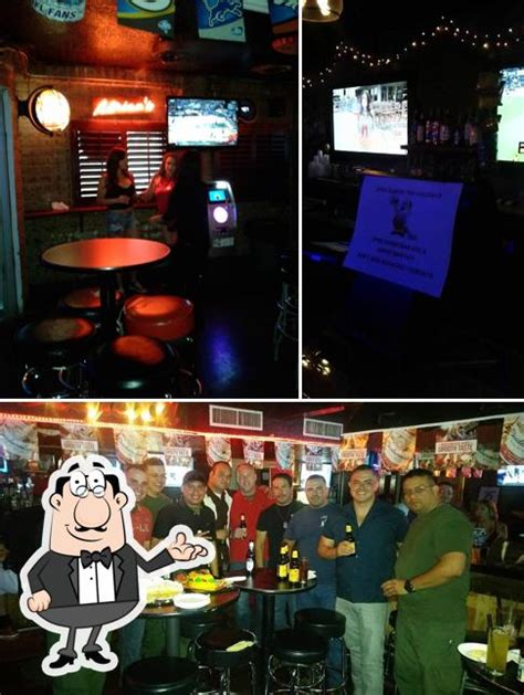 Menu at Timmy'z Central pub & bar, El Paso .